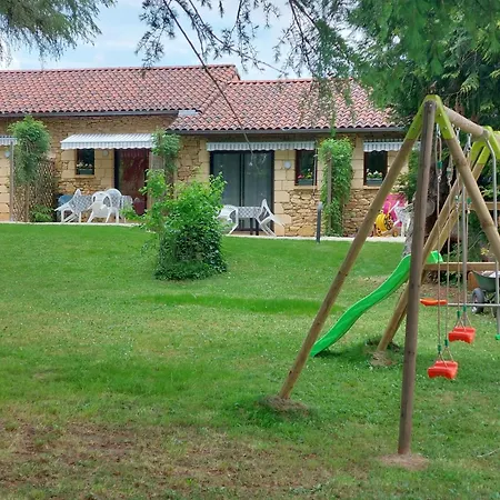 Le Parc A Parking Prive Apartmán *